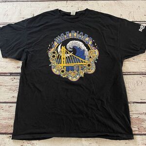 Dub Nation Golden States Warriors Full Building Giveaway Classic T-Shirt Size XL